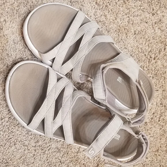 Skechers Go Walk Flex Sandals - Sunshine Taupe size 9 - Picture 2 of 6